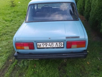 Авто ВАЗ 2105 1997 № 8142945