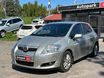 Авто Toyota Auris 2007 № 8142961