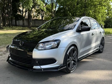 Авто Volkswagen Polo 2011 № 8142991