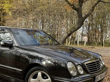 Авто Mercedes 220 1999 № 8143101