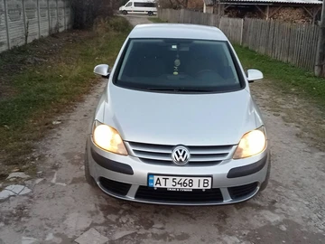 Авто Volkswagen Golf Plus 2005 № 8143326