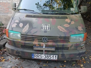 Авто Volkswagen Transporter 1996 № 8143442