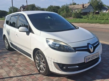 Авто Renault Grand Scenic 2013 № 8143462