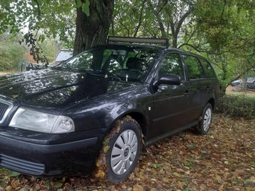 Авто Skoda Octavia 2003 № 8143636