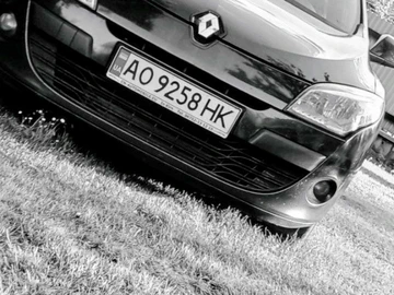 Авто Renault 4 2011 № 8143726