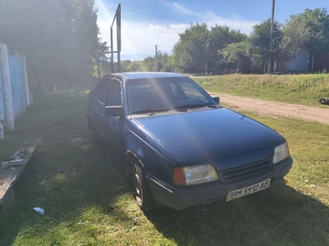 Авто Opel Kadett 1987 № 8143739