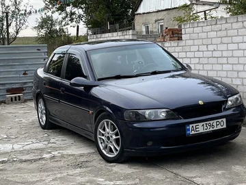 Авто Opel Vectra 1999 № 8143745
