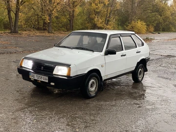 Авто ВАЗ 2109 1990 № 8143753