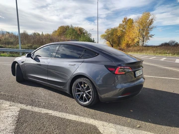 Авто Tesla Model 3 2021 № 8143767