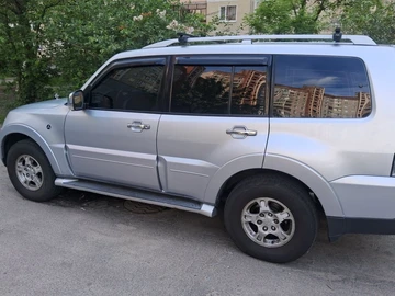 Авто Mitsubishi Pajero 2008 № 8143789