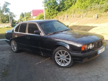 Авто BMW 5 Серия 1991 № 8143984