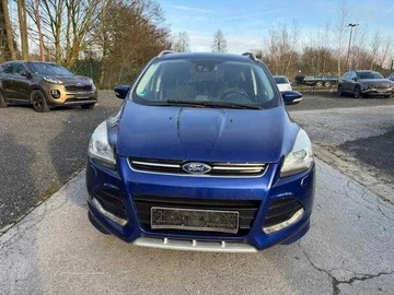 Авто Ford Kuga 2015 № 8144000