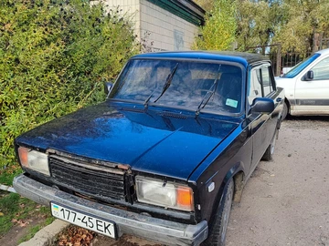 Авто ВАЗ 2107 1989 № 8144036