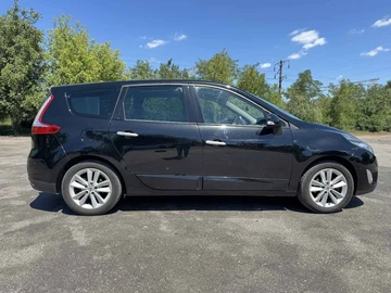 Авто Renault Grand Scenic 2010 № 8144055
