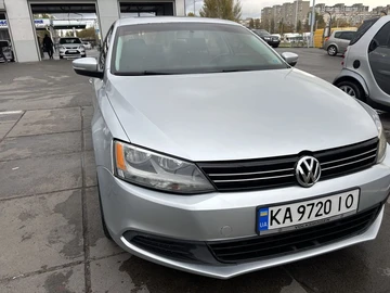 Авто Volkswagen Jetta 2012 № 8144058