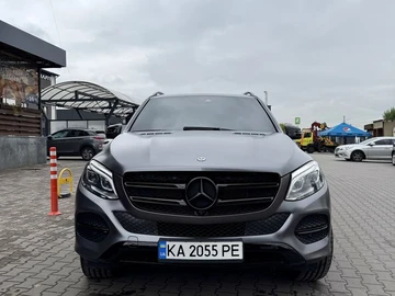 Авто Mercedes 320 2017 № 8144181