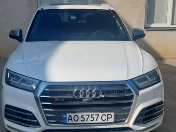 Авто Audi Q5 2017 № 8144196