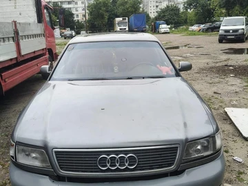 Авто Audi A8 1995 № 8144271