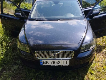 Авто Volvo S40 2005 № 8144397