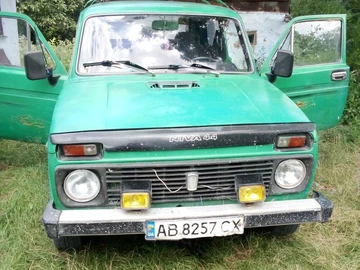 Авто ВАЗ 2121 1989 № 8144398