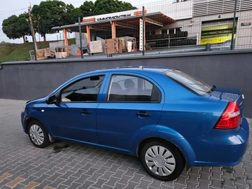 Авто Chevrolet Aveo 2010 № 8144450