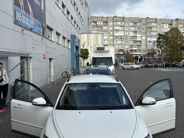 Авто Volvo V50 2009 № 8144566