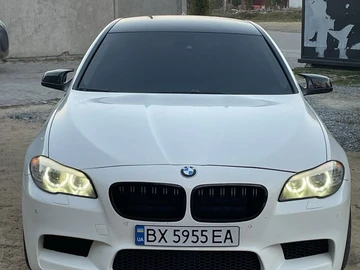 Авто BMW 5 Серия 2012 № 8144655