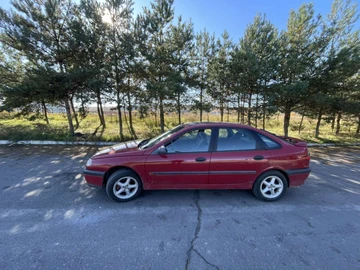 Авто Renault Laguna 1998 № 8144684