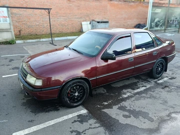 Авто Opel Vectra 1991 № 8144686