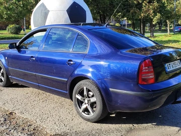 Авто Skoda Superb 2003 № 8144704