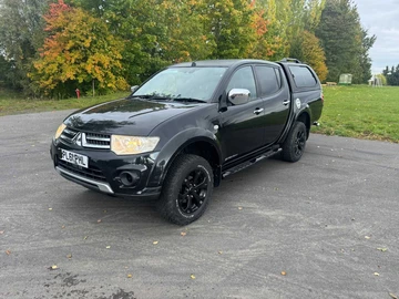 Авто Mitsubishi L 200 2011 № 8144722
