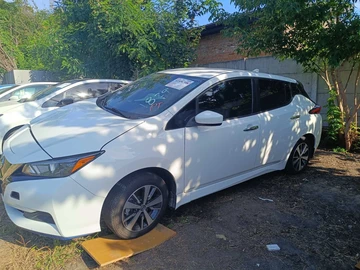 Авто Nissan Leaf 2021 № 8144736