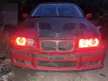 Авто BMW 3 Серия 1993 № 8144767