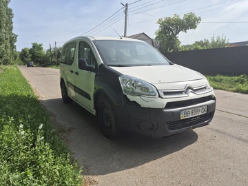 Авто Citroen Berlingo 2013 № 8144811