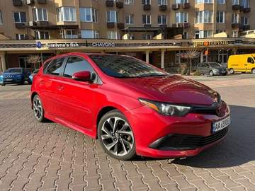 Авто Toyota Auris 2015 № 8144836
