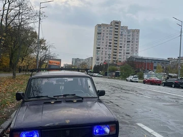 Авто ВАЗ 2104 2000 № 8144877