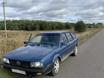 Авто Volkswagen Passat Cc 1984 № 8145117