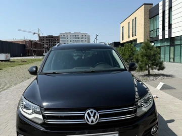 Авто Volkswagen Tiguan 2012 № 8145175