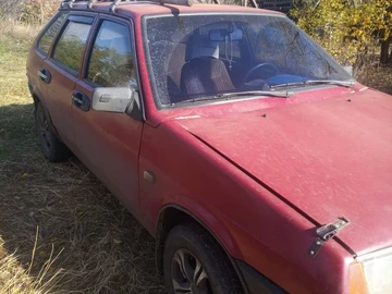 Авто ВАЗ 2109 1993 № 8145241