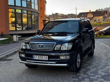 Авто Lexus Lx Серія 2005 № 8145360