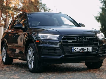 Авто Audi Q5 2019 № 8145386