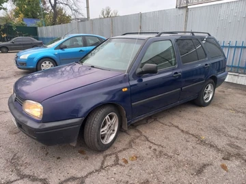 Авто Volkswagen Golf 1997 № 8145406
