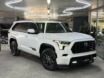 Авто Toyota Sequoia 2023 № 8145421