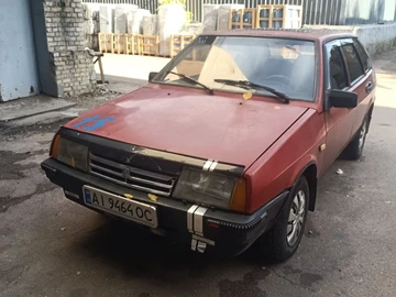 Авто ВАЗ 2109 1992 № 8145620