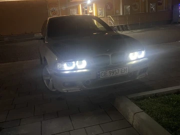 Авто BMW 5 Серия 1999 № 8145640