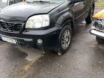 Авто Nissan X-Trail 2000 № 8145655