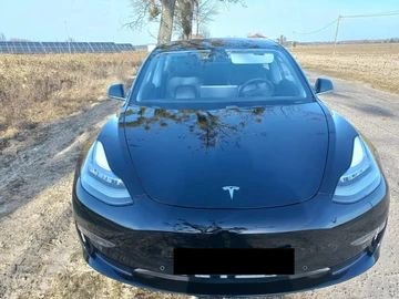 Авто Tesla Model 3 2018 № 8145797