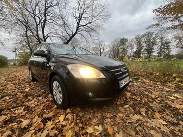 Авто KIA Cee X27 D 2009 № 8145801