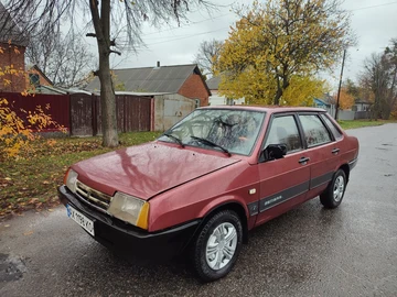 Авто ВАЗ 21099 1992 № 8145860