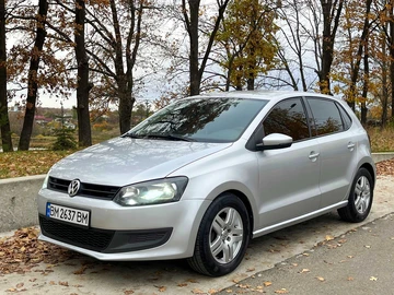 Авто Volkswagen Polo 2011 № 8146023